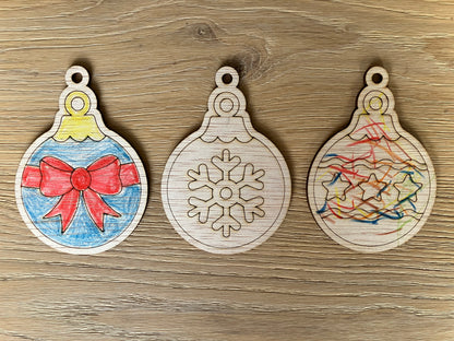 Kerstballen versieren